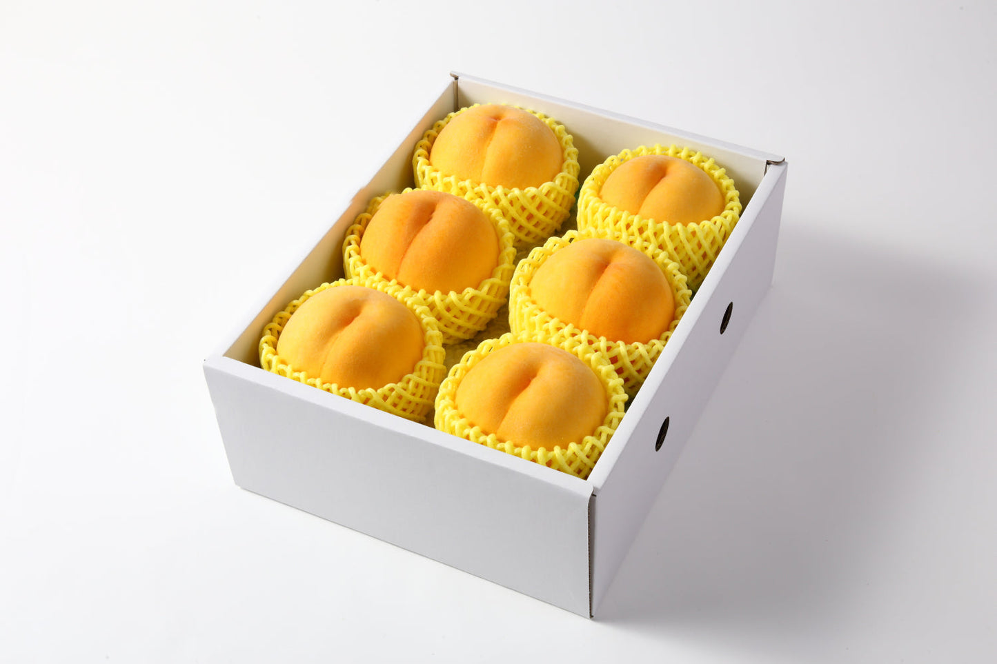【秀品】山形県産の黄金桃 ※8月中旬頃〜配送予定
